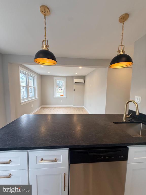 Foto del edificio - 258 Haverford Ave