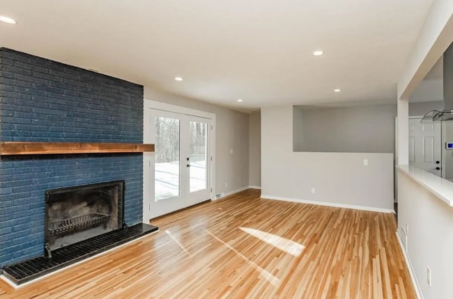 Building Photo - 2162 Aztec Ln