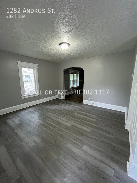 Building Photo - 1282 Andrus St