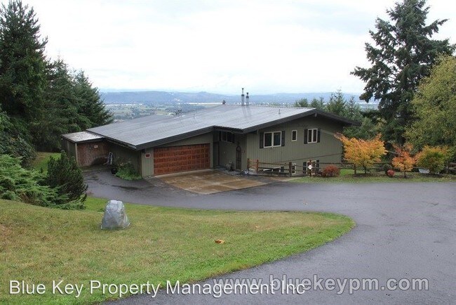Building Photo - 39108 NW Maki Rd