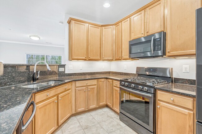 Foto del edificio - Great 2 Bedroom; 2 Bathroom condo in Manas...