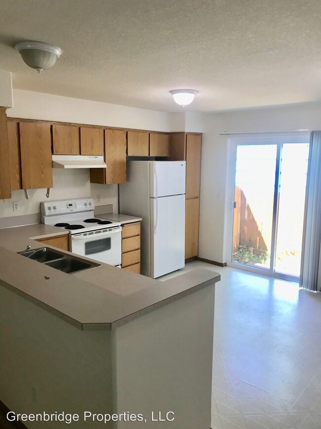 Foto del edificio - 6303 SE Woodstock Blvd