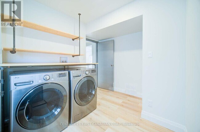 Photo du bâtiment - 581-581 Talbot St