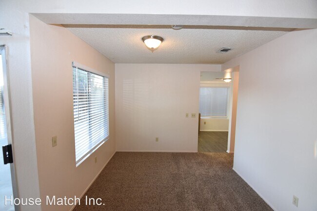 Building Photo - 4 br, 2.5 bath House - 39664 Rustic Glen Dr