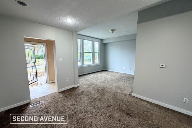 Building Photo - 3560 Eden Ave