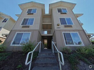 Building Photo - 2950 NW Tyler Ave