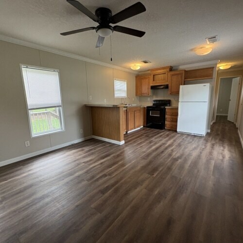 Foto del edificio - 103 Nightingale Wy