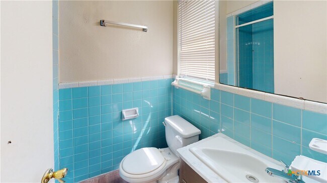 Foto del edificio - 2003 Dennis St