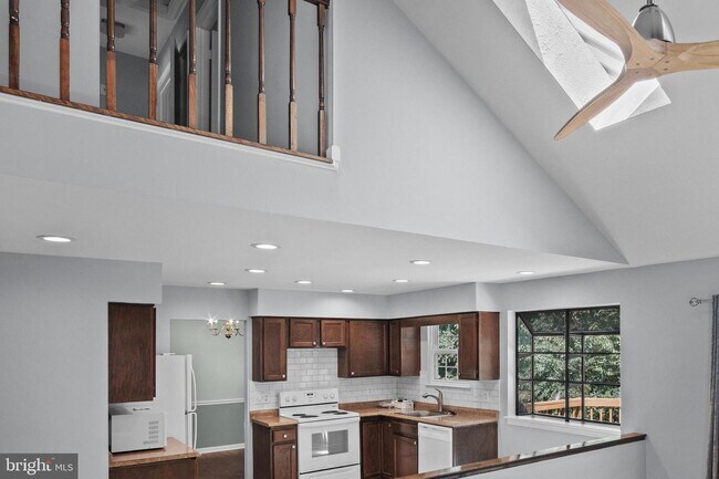 Building Photo - 3432 Flint Hill Pl