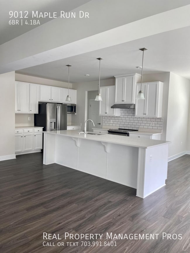 Building Photo - Stunning "Basically New" Build in	Spotsylv...