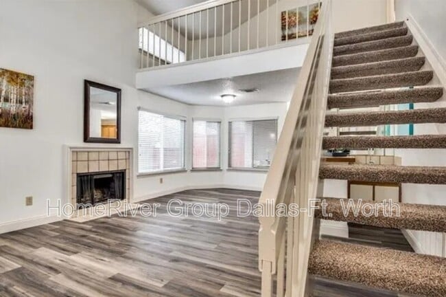 Building Photo - 4242 N Capistrano Dr