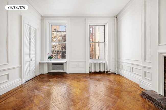 Foto del edificio - 109 E 19th St