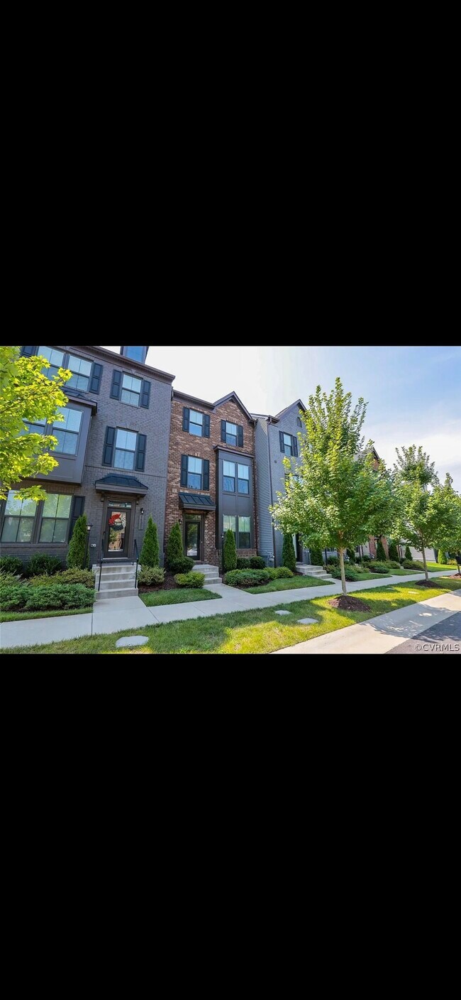 Building Photo - 14305 Colonyhouse Blvd