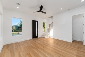 Building Photo - 4353 Aledo St