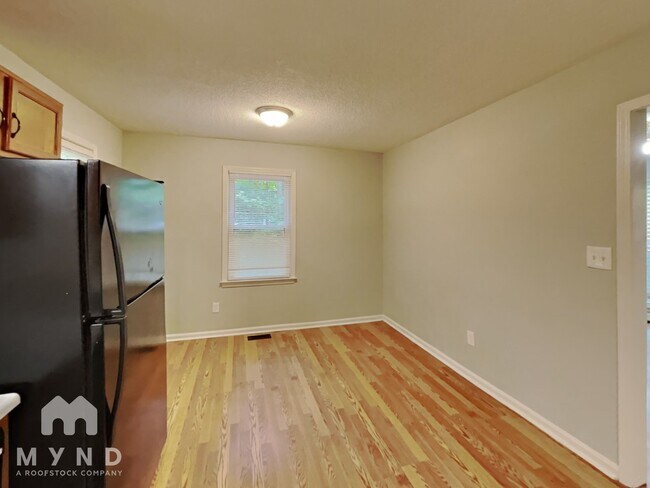 Building Photo - 158 Wendy Way