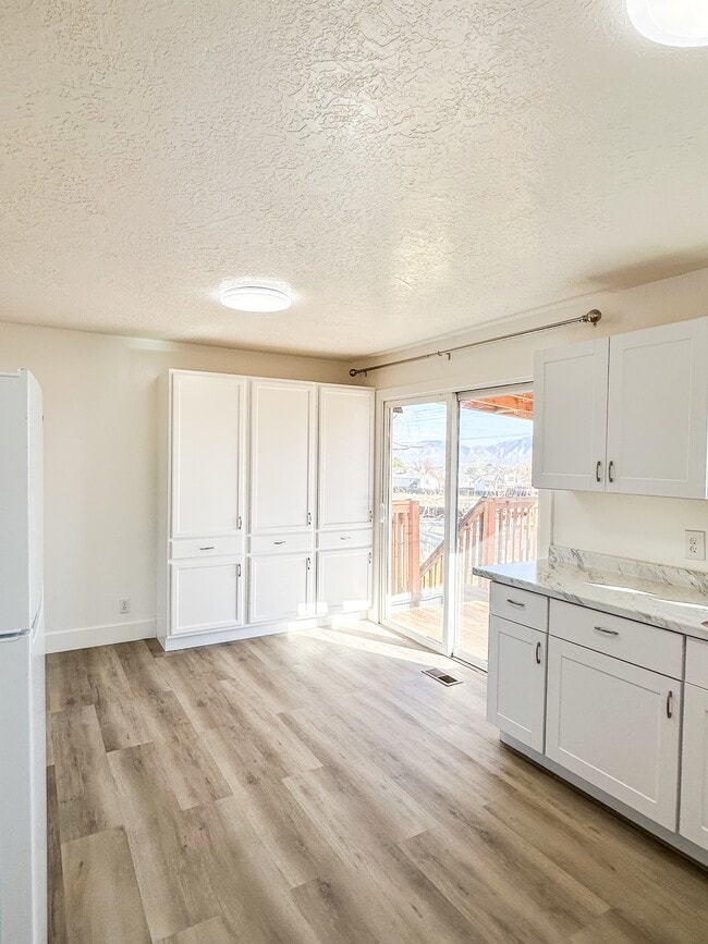 Building Photo - 5699 S Copper City Dr