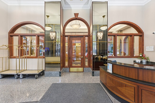 Building Photo - 200 N Dearborn St