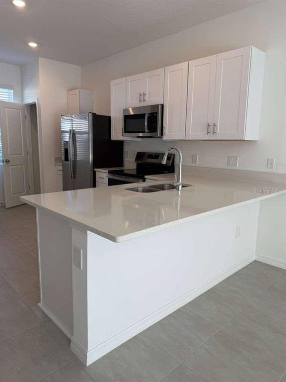 Building Photo - 3017 Skyline Lp