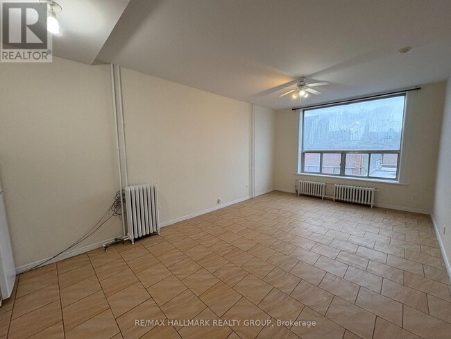 Photo du bâtiment - 307 Dalhousie St