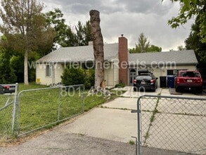 Building Photo - 1350 Winder Ln