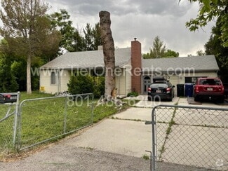 Building Photo - 1350 Winder Ln