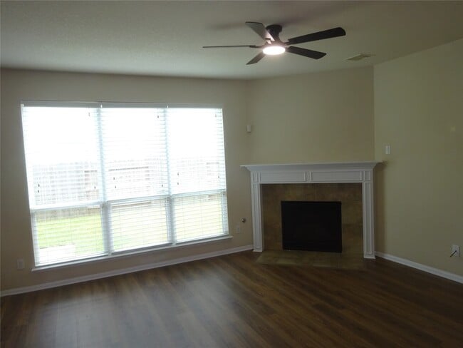 Foto del edificio - 4938 Yearling Ridge Ct