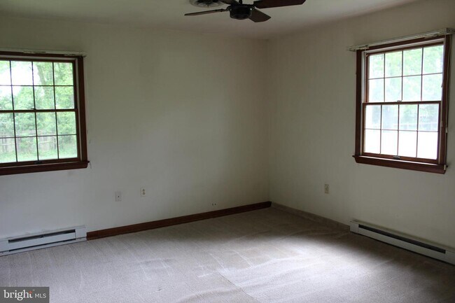 Building Photo - 211 Richard Dr