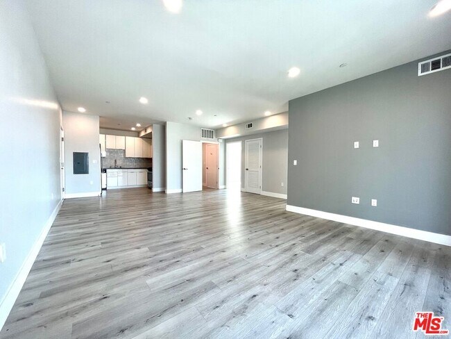 Foto del edificio - 14612 Calvert St