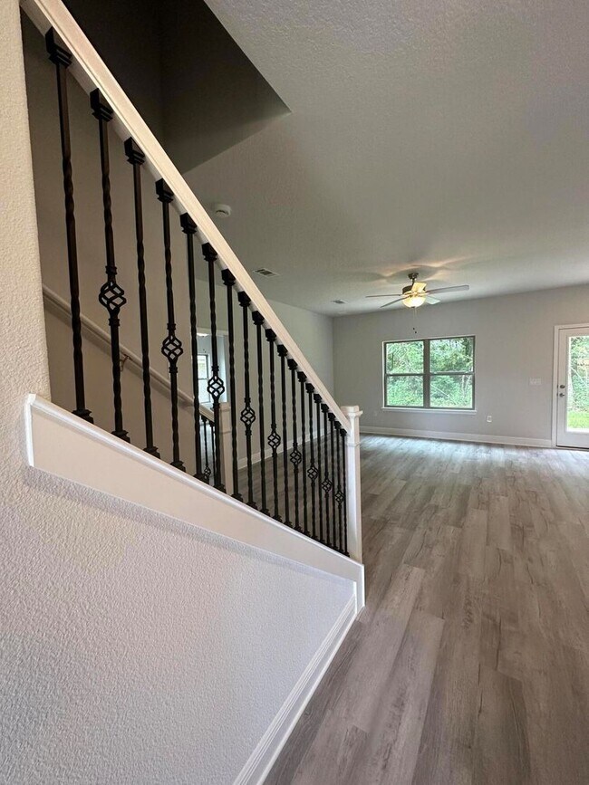 Foto del edificio - Spacious 5-Bedroom with Community pool in Crestview!