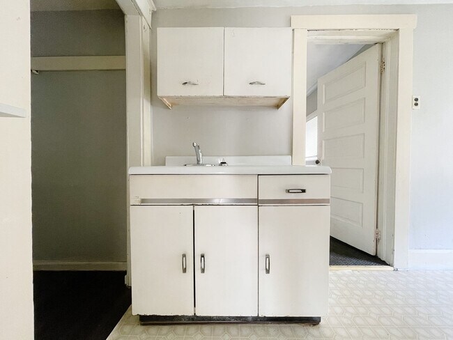 Foto del edificio - 218 S Martin Ave