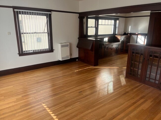 Foto del edificio - DEA-1061-KALMIA ST