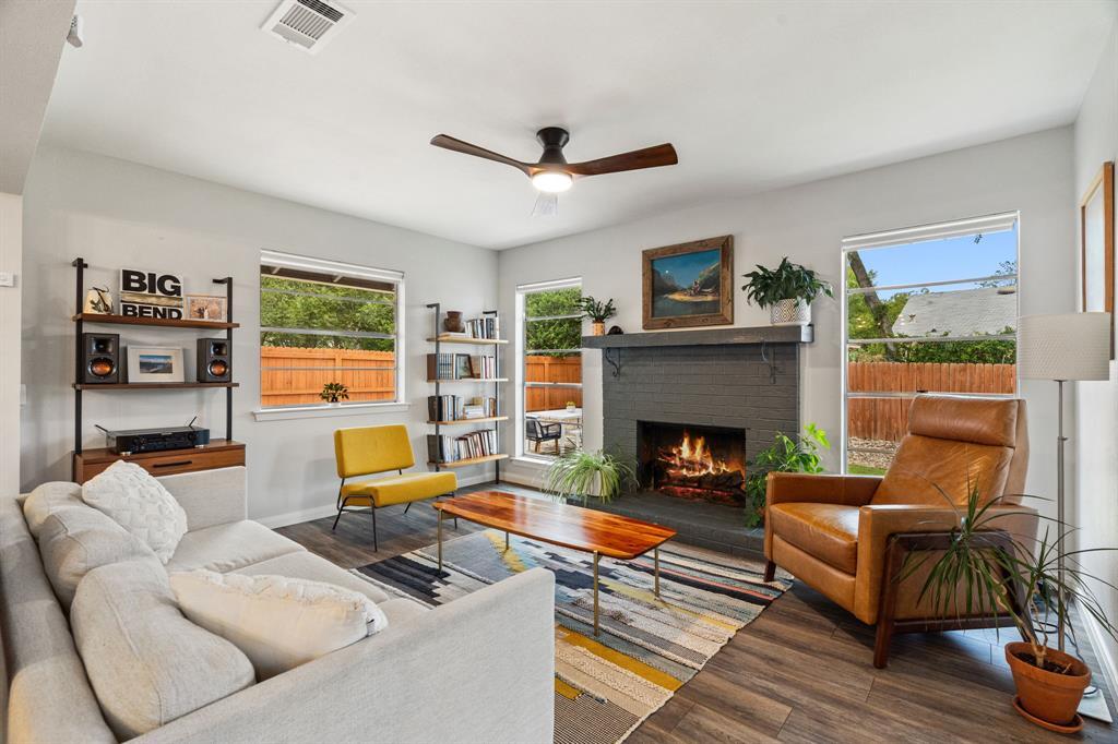 Foto principal - 314 Wood Bine Dr