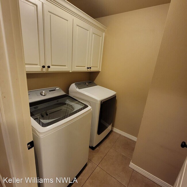 Foto del edificio - 3 br, 2 bath House - 514  Amberwood Dr