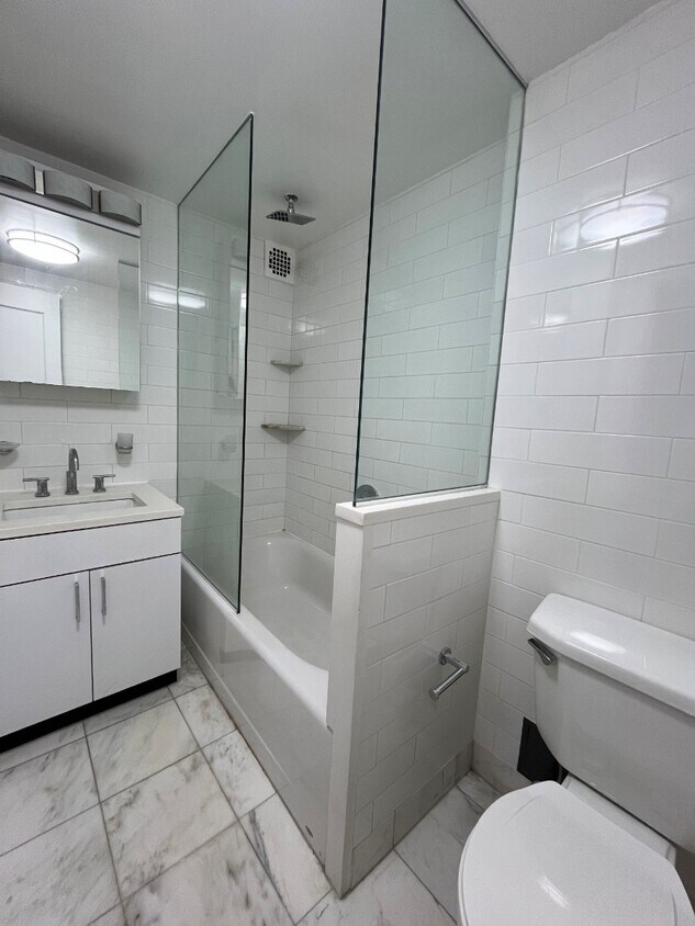 Foto del edificio - 137 E 38th St