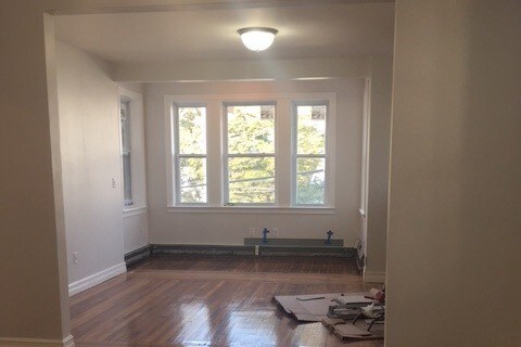 Building Photo - 542 Broadway