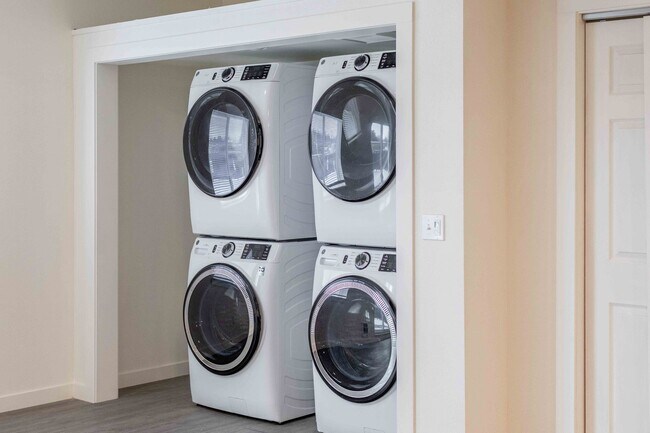 Foto del edificio - 314 S Asbury St