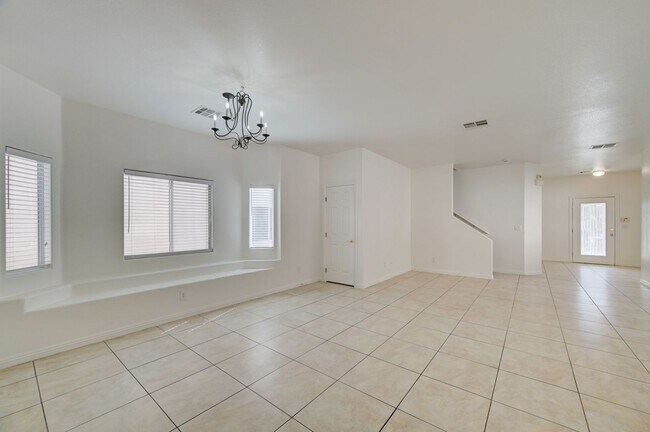 Foto del edificio - 8918 Houston Ridge Ave