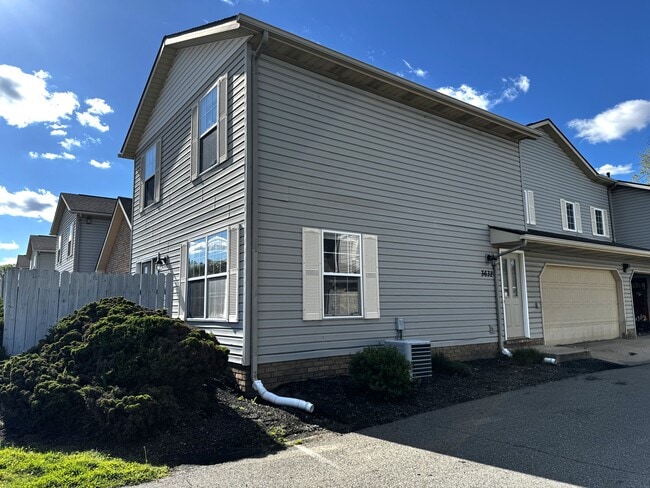 Building Photo - 3632 Harris Ave NW