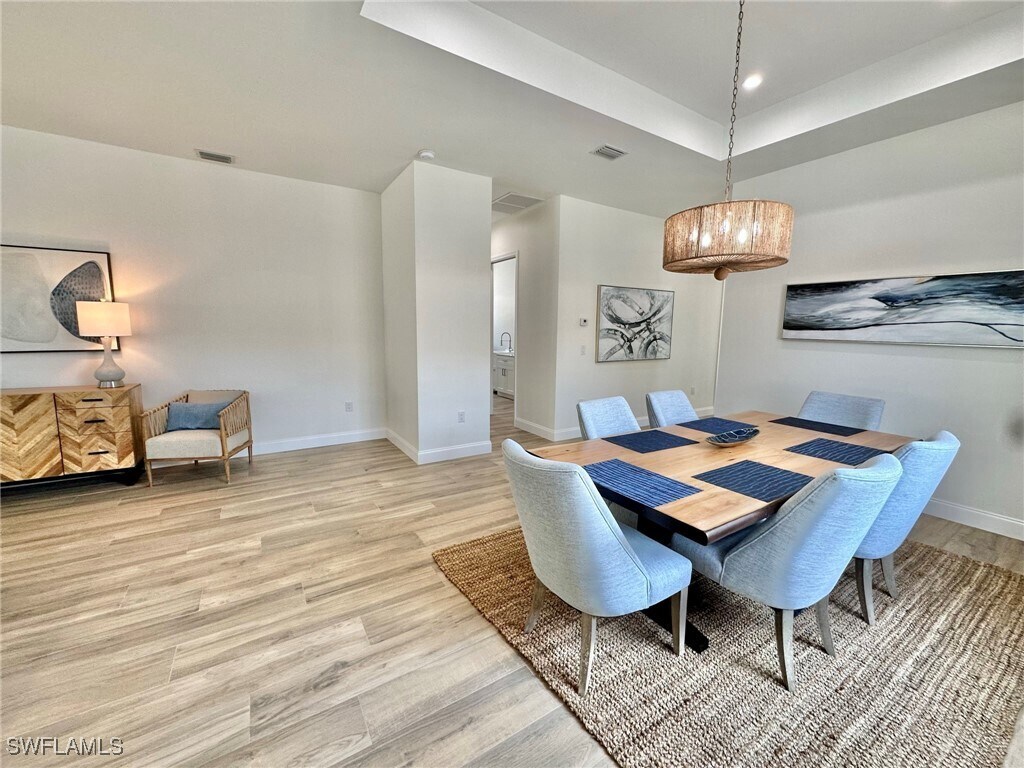 Foto principal - 685 107th Ave N