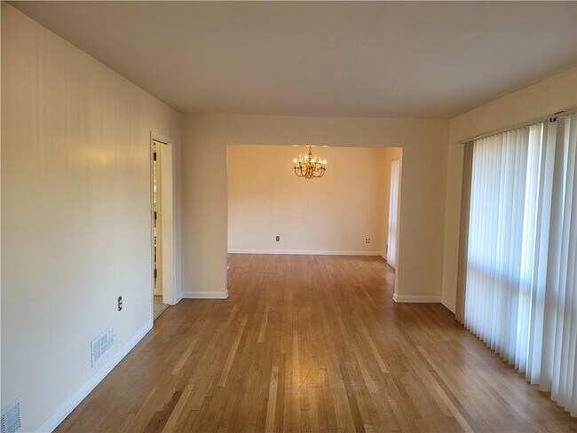 Foto del edificio - 2137 Galway Ln