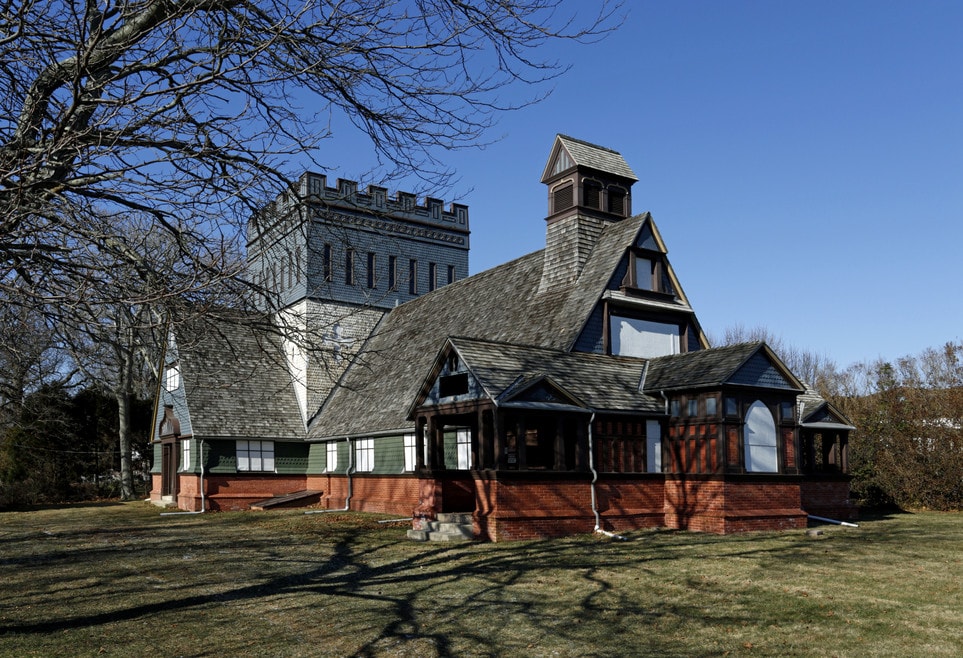 Moving to West Long Branch, NJ? Learn about renting in West Long Branch