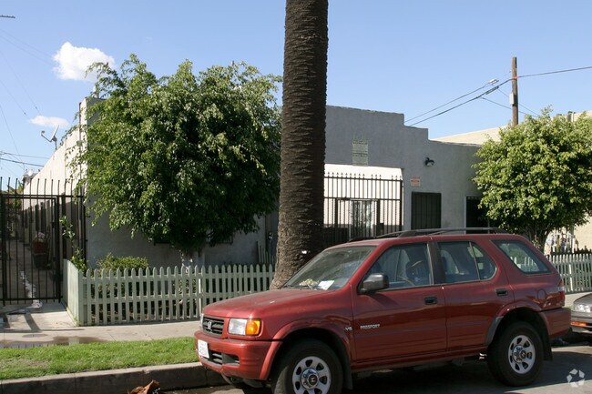 Building Photo - 1241 Dawson Ave