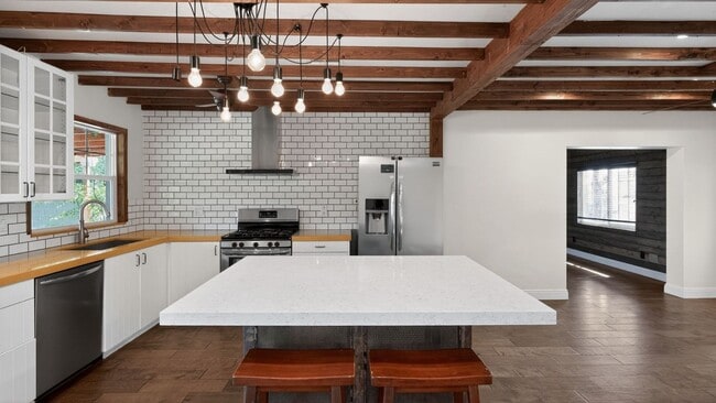 Building Photo - 506 W Coolidge St