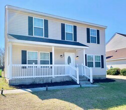Building Photo - 102 Petworth Dr