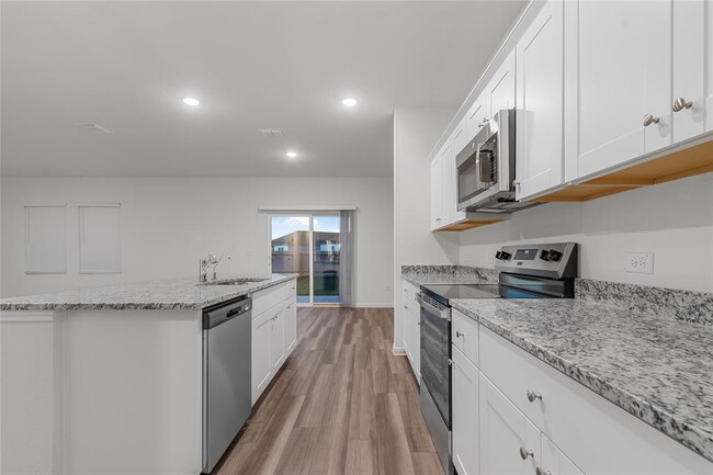 Foto del edificio - 337 Wedemeyer St