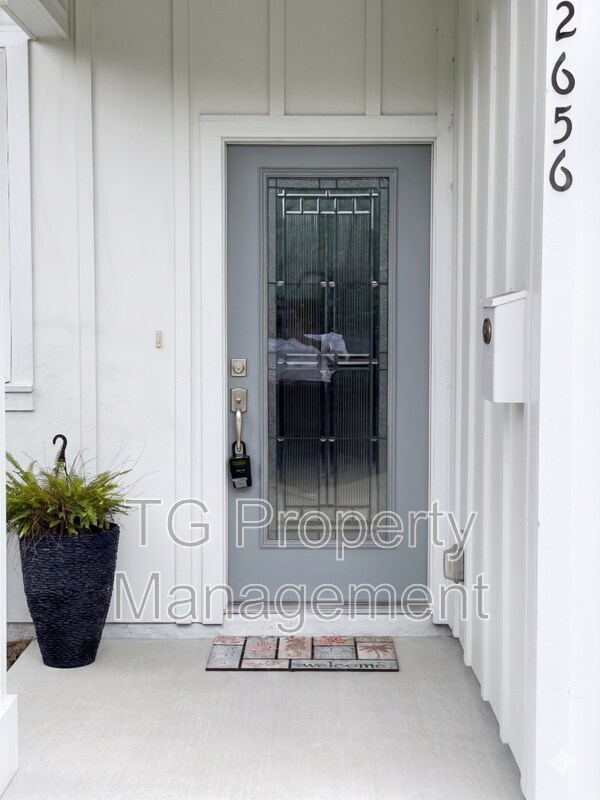 Building Photo - 2656 Almonaster St