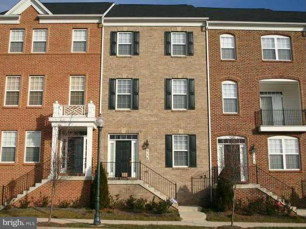Foto principal - 715 Hidden Marsh St
