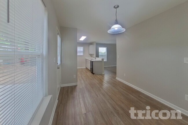Foto del edificio - 345 Hunslet Cir