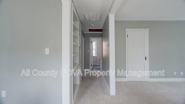 Building Photo - 6110 41st Ave