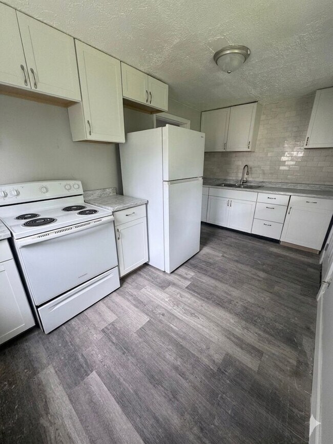 Foto del edificio - 551-553 Ross Avenue